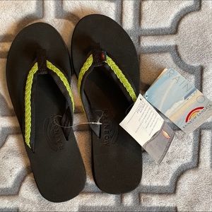 Women’s Rainbow Sandals Paisley Flip-Flops